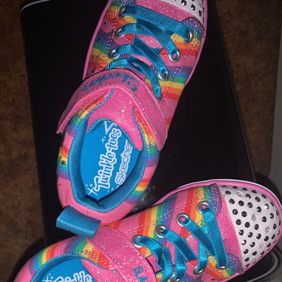 NW/Out Tags  .. Never wore them brought to little - Picture 2 of 4